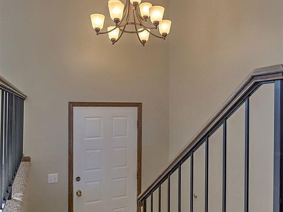 3rd image of 11730 Saratoga Cir