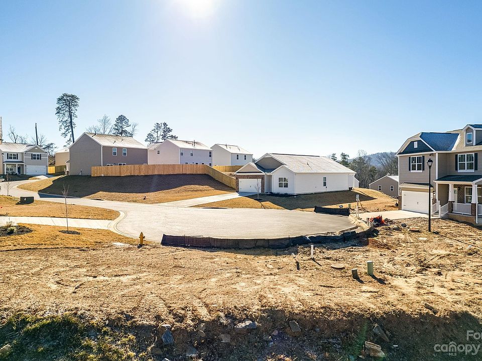 2nd image of 767 Fountain Park Blvd #39