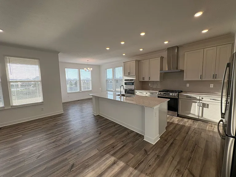 11724 Aubrey Ln — Photo 11