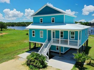 542 Beatrice Point Rd, Freeport, FL 32439