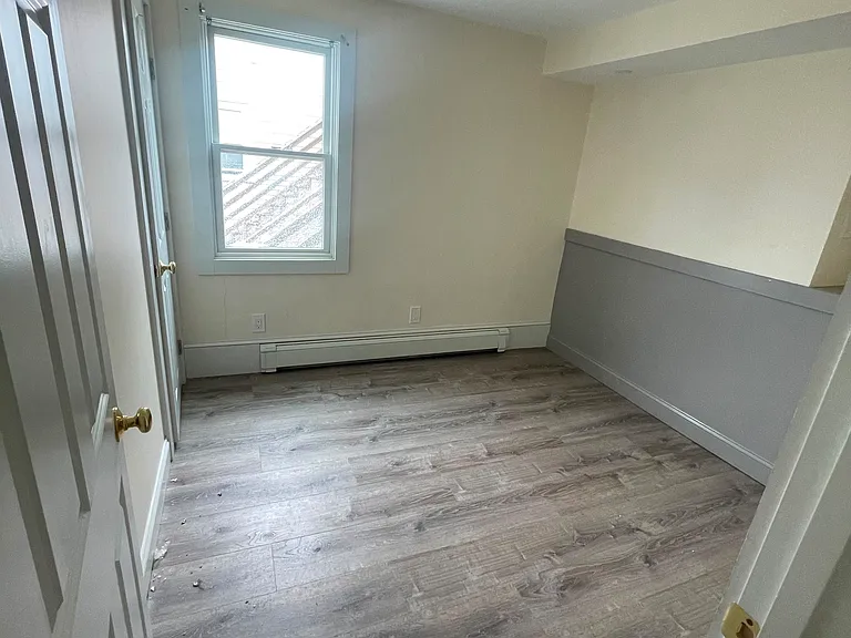 164 Winter St #1 — Photo 2