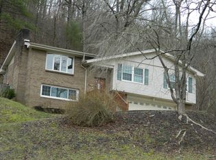 11108 Bent Branch Rd, Pikeville, KY 41501