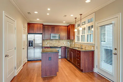 2114 Acklen Ave #305 Photo 1