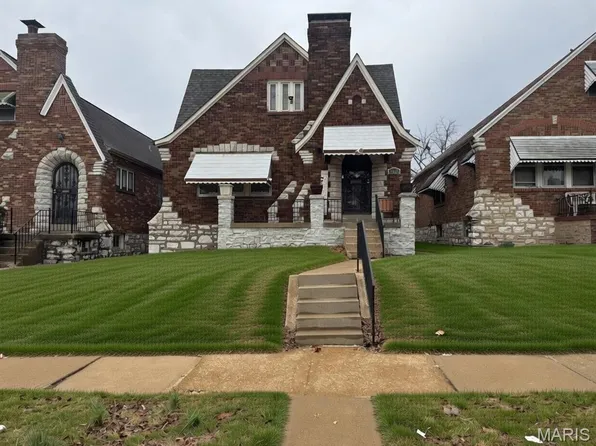 8635 Partridge Ave, Saint Louis, MO 63147