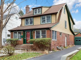 83 Highland Ave, Port Washington, NY 11050