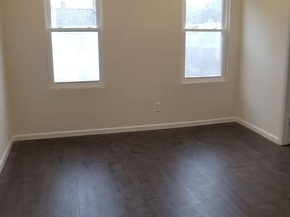 3rd image of 66 Grace St #1R