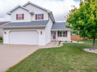 2764 Clover St, Oshkosh, WI 54901