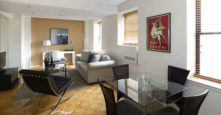 Rented by Upton Realty Group | media 35