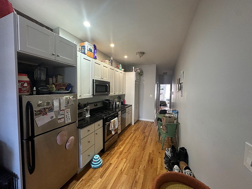 1st image of 451 7th Ave APT 2L