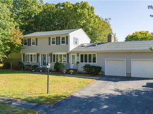 6 Alto St, Warwick, RI 02886