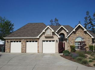 2502 Austin Ave, Clovis, CA 93611