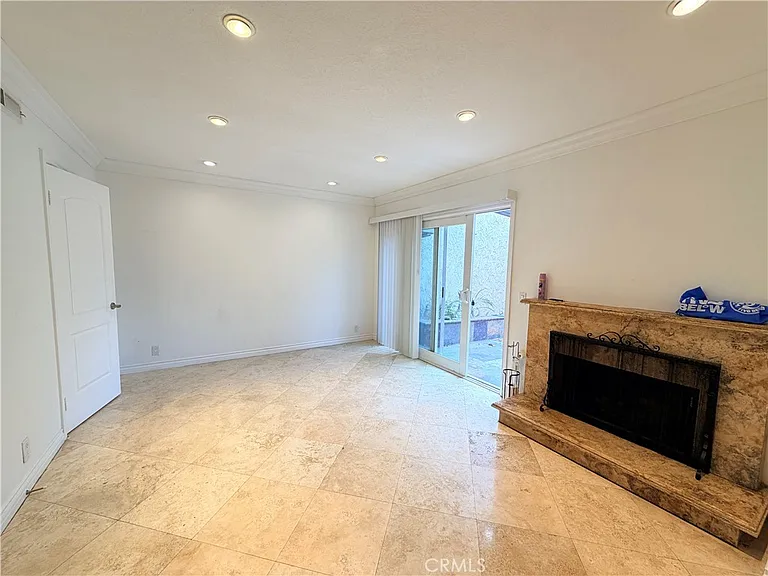 14846 Brownstone Ln — Photo 5