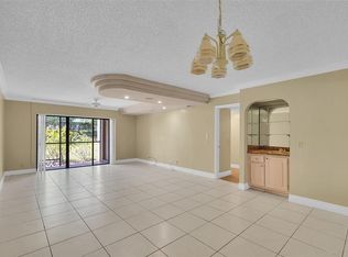 350 Racquet Club Rd APT 103, Fort Lauderdale, FL 33326