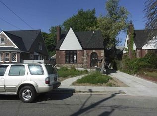 12008 196th St, Saint Albans, NY 11412
