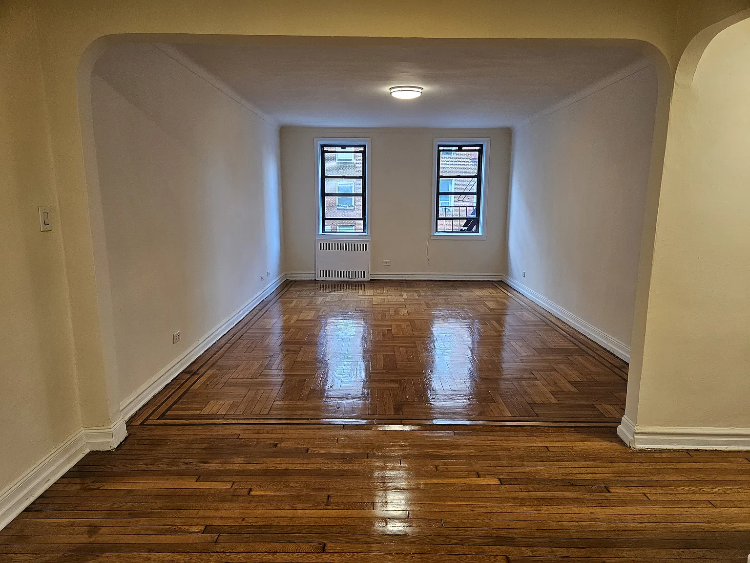 2 bed, 1050 sqft, $2,725 — Photo 1