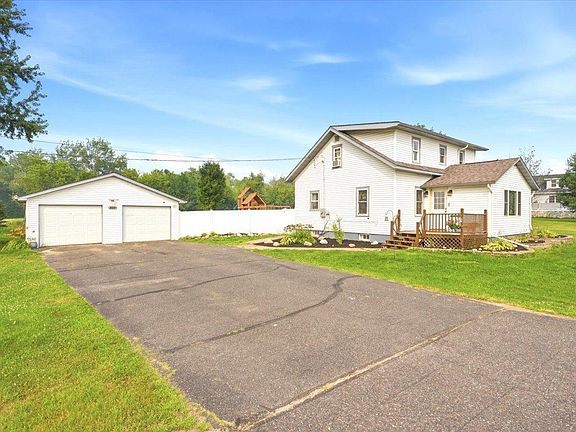 2nd image of 825 1st Ave