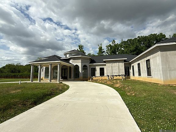 2nd image of 10201 Amelia Flower Ln