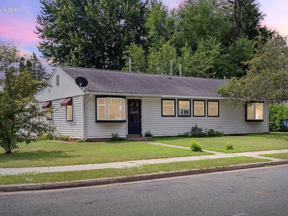 1st image of 533 Curry STREET