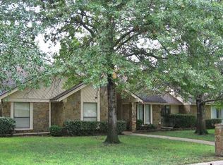 11202 Twisted Oak Rd, Oklahoma City, OK 73120