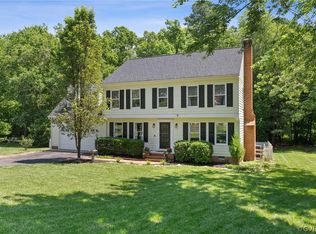 5501 Silver Birch Ln, Midlothian, VA 23112