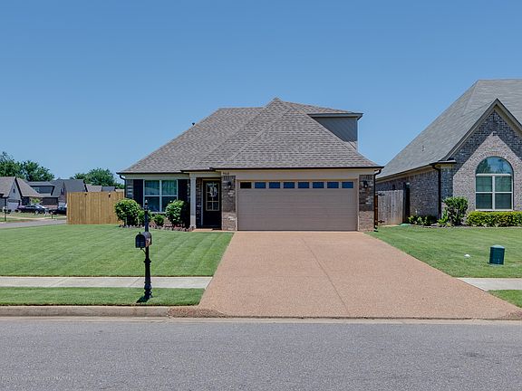 2nd image of 9068 Tremont Dr