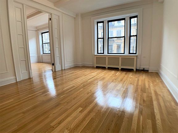 3rd image of 150 W 80th St APT 4A
