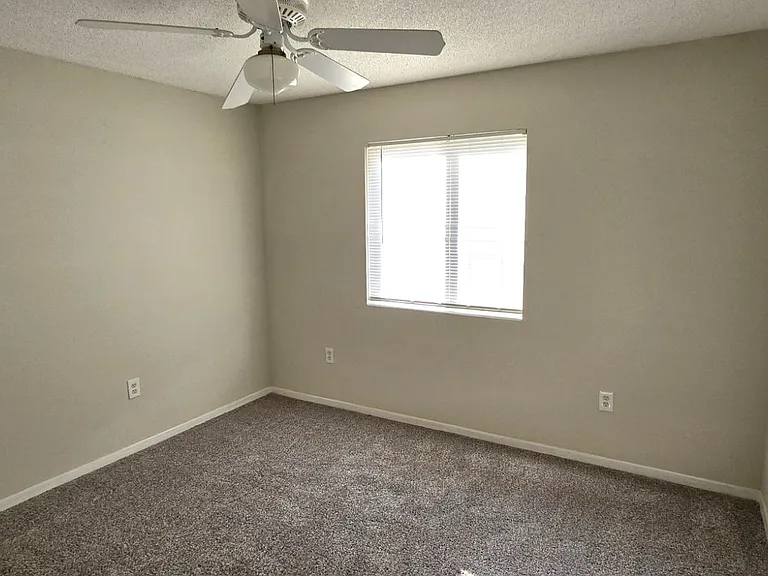 Unit Photo