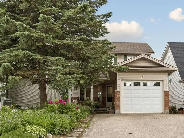 45 Waxwing Cres, Guelph, ON N1C 1E3