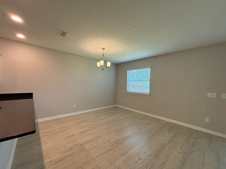 5553 Vigo Loop — Photo 18