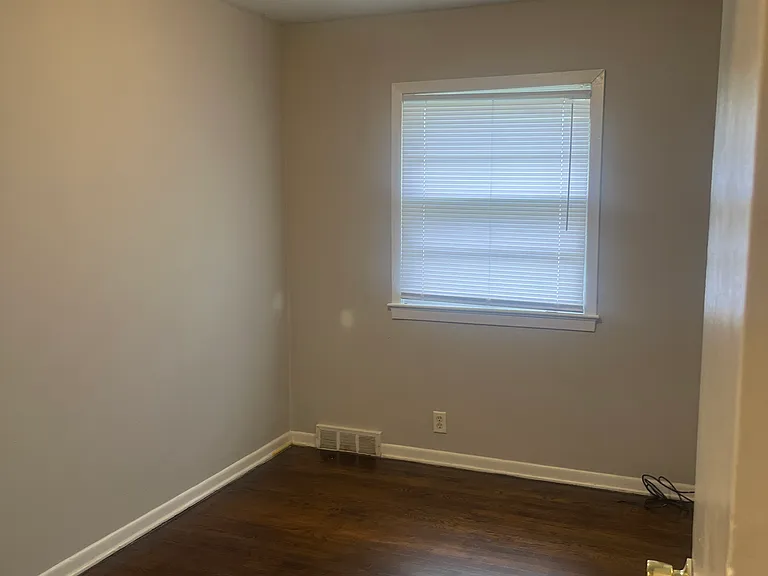 4506 Jaynes St — Photo 3