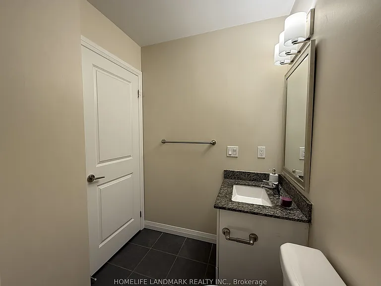 55 Eglinton Ave W #109 — Photo 41
