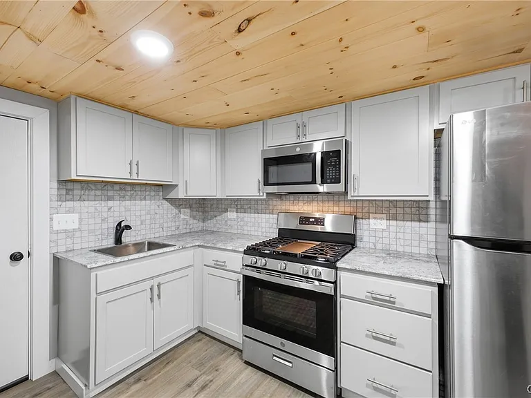 1255 County Route 9 — Photo 7