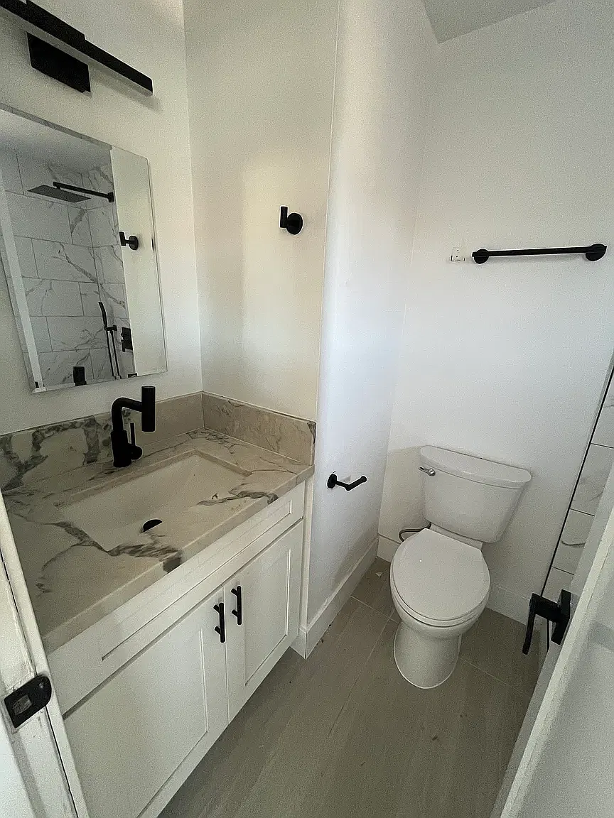 3 bed, 1380 sqft, $4,495 — Photo 4