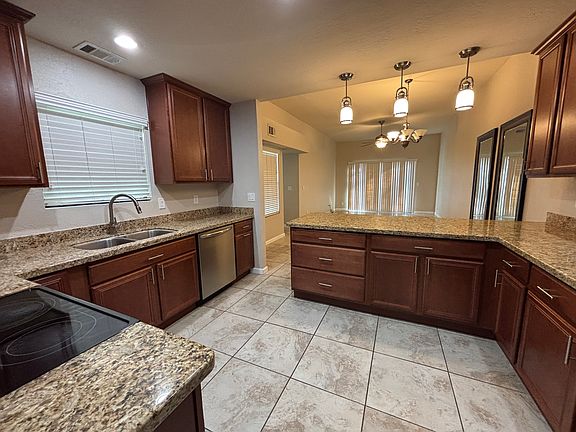 4th image of 7717 S Kachina Dr