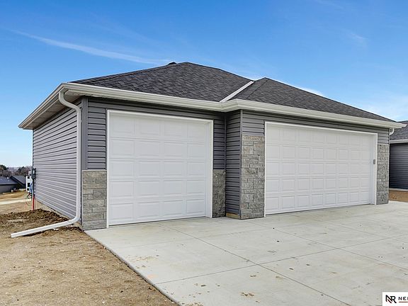 2nd image of 4353 Woodside Village Dr