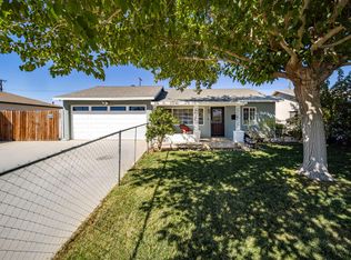 227 E Avenue P1, Palmdale, CA 93550