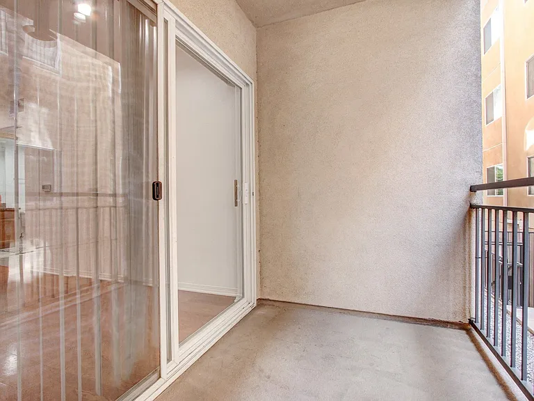821 Wilcox Ave — Photo 43