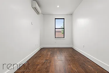 Rented by Rennit Inc.