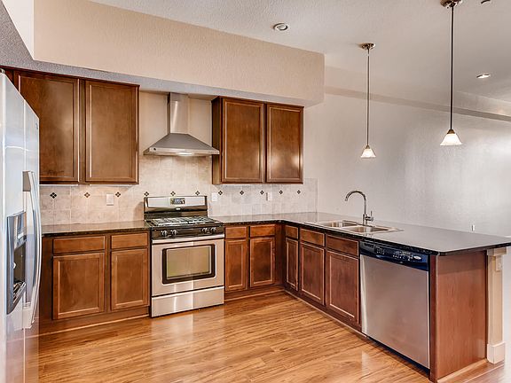 2nd image of 1488 Madison St Unit 209
