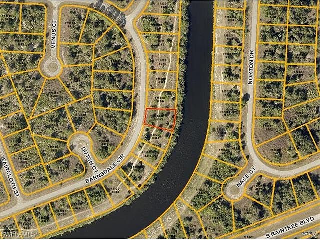 1st image of Barnsdale Cir