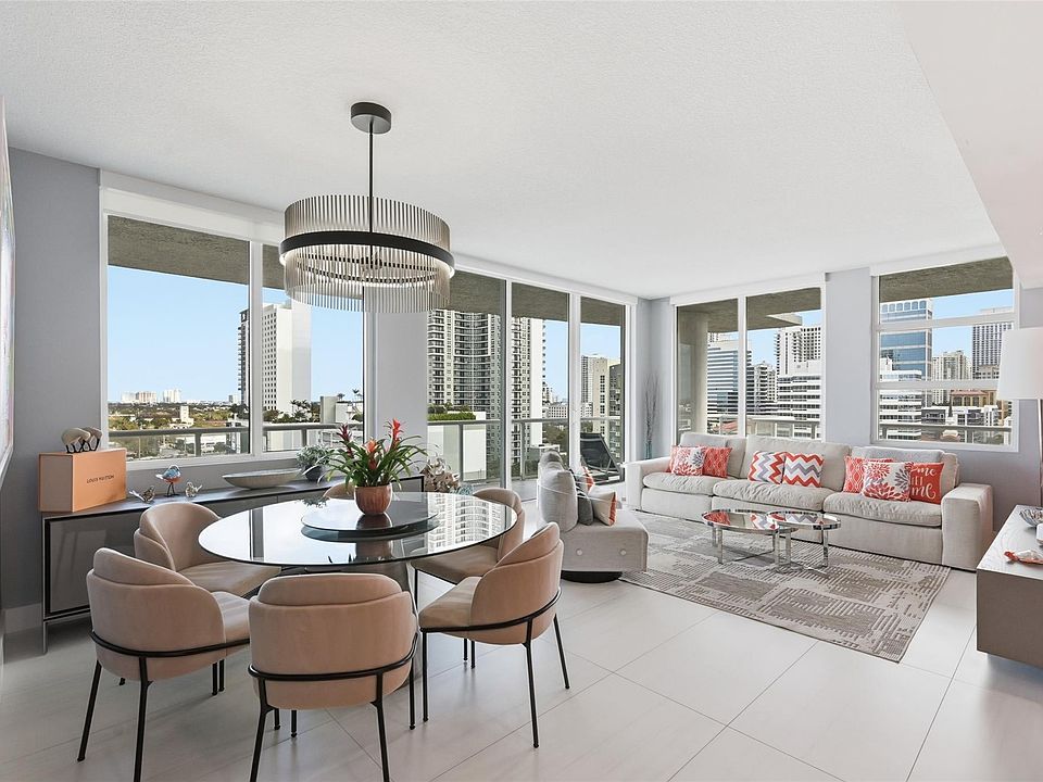 1st image of 315 NE 3rd Avenue #1006
