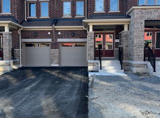 2972 Gatestone Path, Pickering, ON L1X 0J9