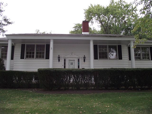1st image of 3600 Ionia Ave