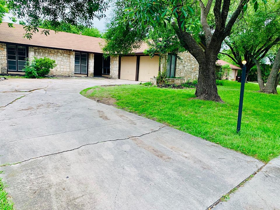 1st image of 6610 Shady Lake Dr