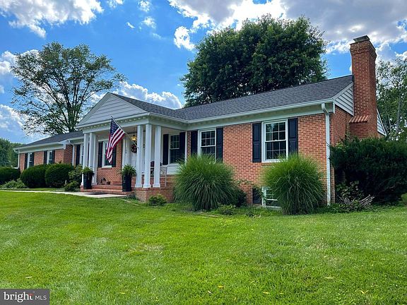 5th image of 120 Briarcliff Ln