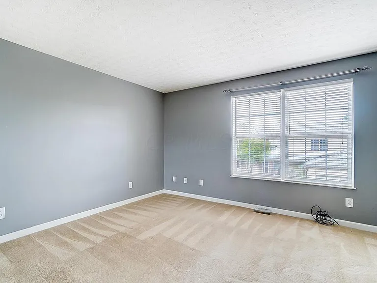 5713 Mango Ln — Photo 22