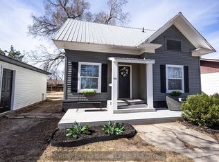 971 11th St, Henderson, NE 68371