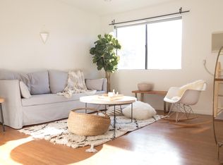 2117 Clinton St APT 101, Los Angeles, CA 90026