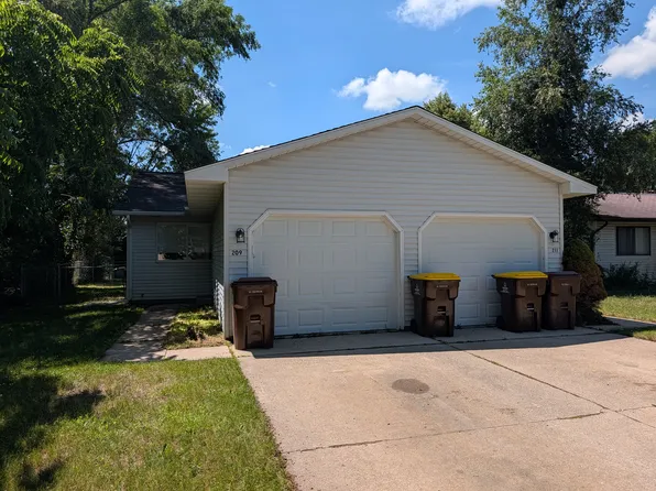 209 N Maxwell St #1, Mount Pleasant, MI 48858
