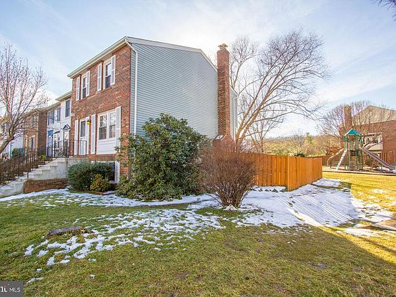 4th image of 5210 Pleasure Cove Ct